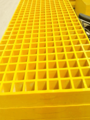 Grating (1)