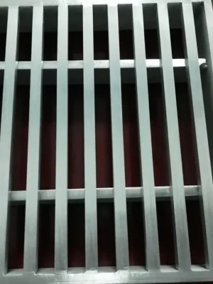 Heel Safe (2)